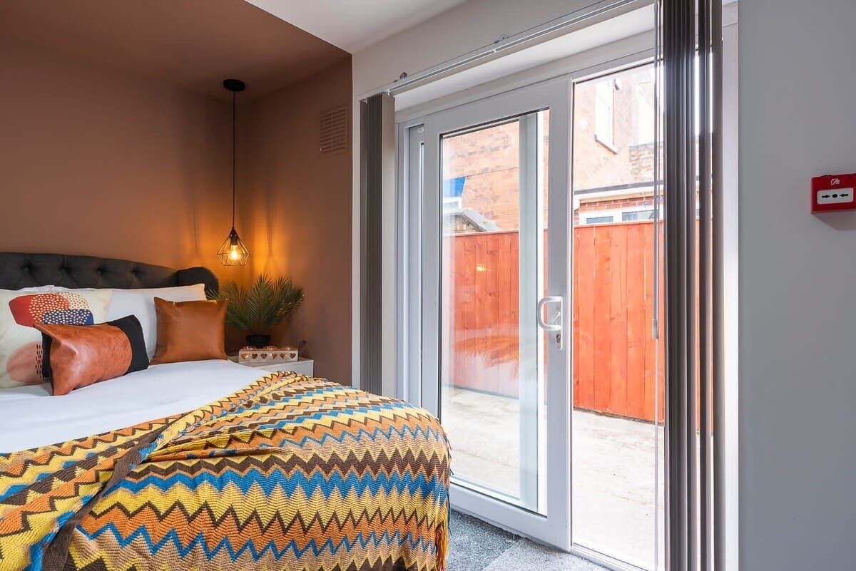 2 slaapkamers, een strijkplank/strijkijzer, wifi, beddengoed