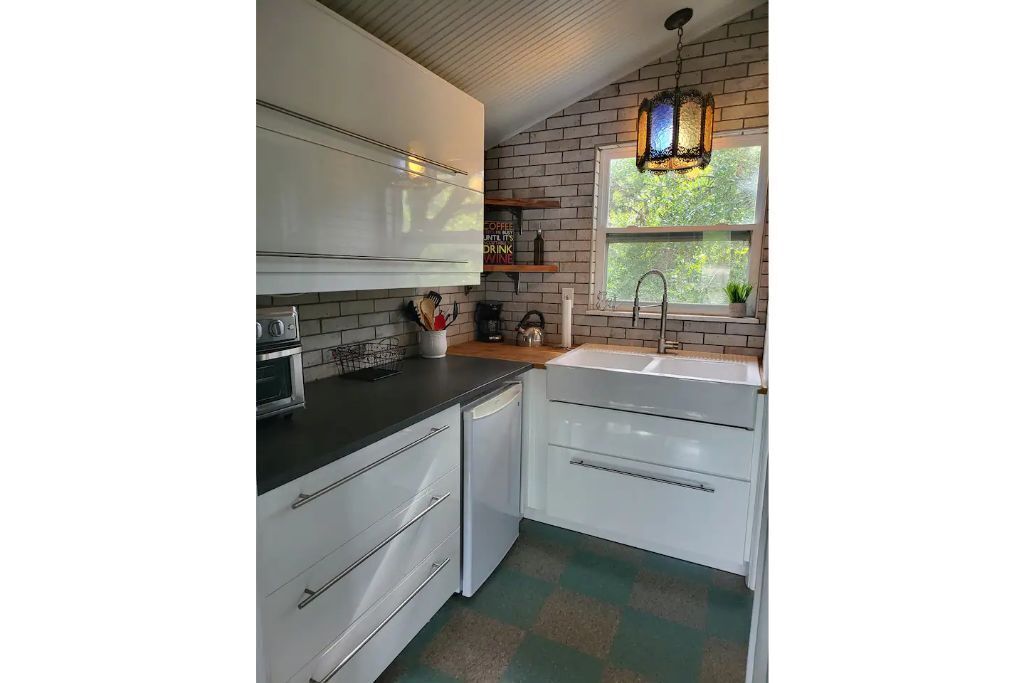 Casita del Sol ~ Peaceful 2 Story Cottage Retreat