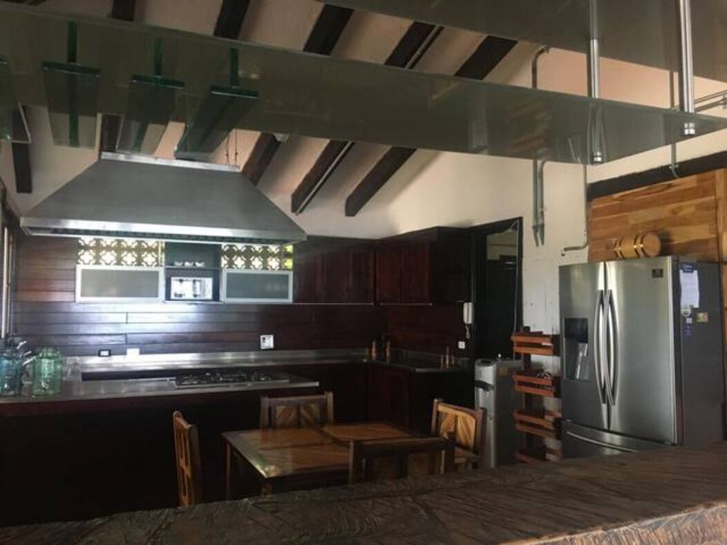 Luxurious Villa, Amazing View, Excellent Location