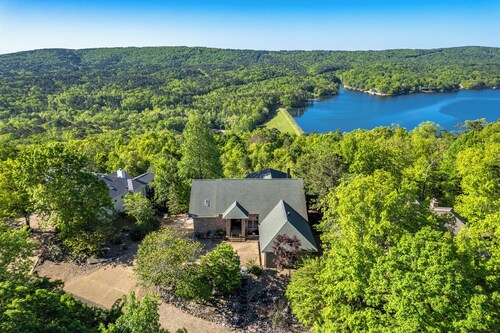 Lake View Home with Game Room - Pet Friendly - Spacious Home