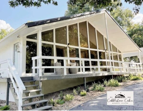 Exterior - Grand Lake cabin on Monkey Island minutes from Shangri-La w/Hot Tub and Fire Pit (Afton)