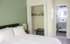 2 chambres, bureau, fer et planche à repasser, Wi-Fi gratuit