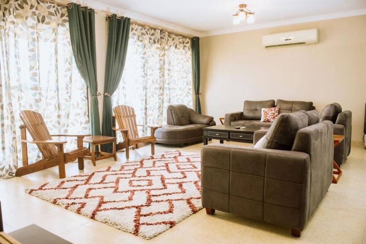 Deluxe Apartment