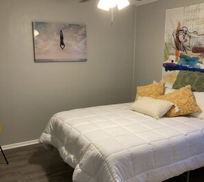 2 bedrooms, in-room safe, iron/ironing board, travel crib
