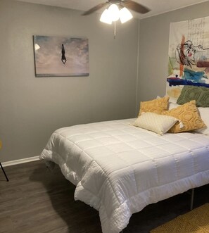 2 bedrooms, in-room safe, iron/ironing board, travel crib
