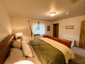 2 soverom, strykejern/-brett, reiseseng for barn og wi-fi (inkludert)