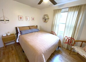 2 habitaciones, tabla de planchar con plancha y wifi gratis 