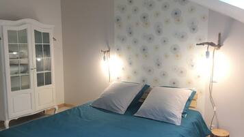 3 Schlafzimmer, Reisekinderbett, Internetzugang