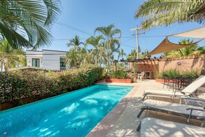 Outdoor pool, a heated pool