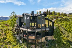 Exterior - Above It All (Crested Butte)
