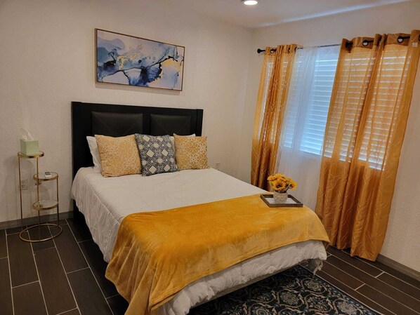 2 bedrooms, iron/ironing board, WiFi, bed sheets