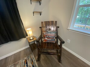 Interior - Wooded cabin w/ fishing and river access! (Cleveland)