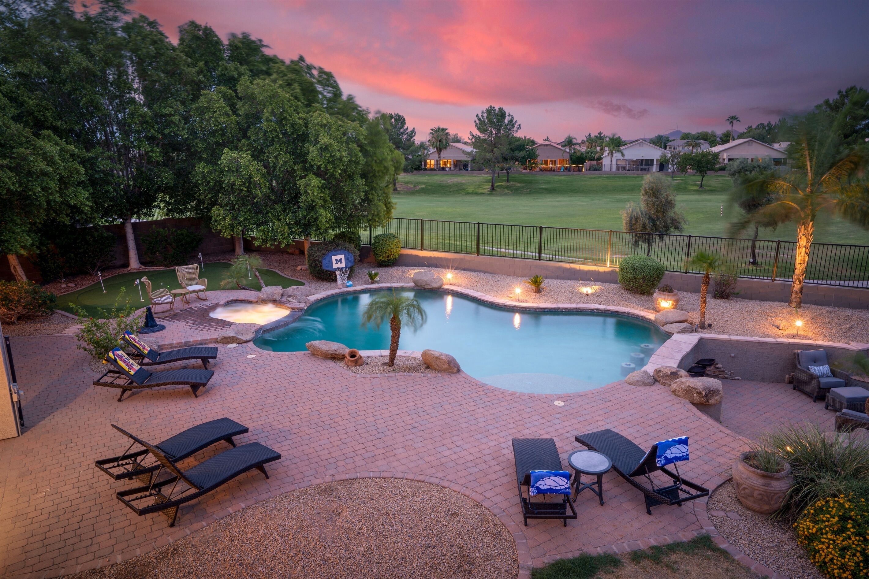 Perfect for Teams and Large Families!