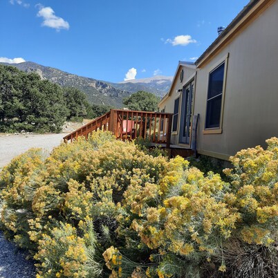 Minutes from the Great Sand Dunes National Park. Stunning views.