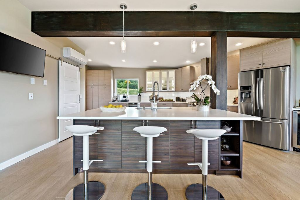 Contemporary Seattle View Home