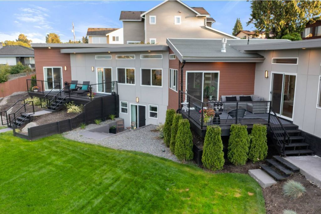 Contemporary Seattle View Home