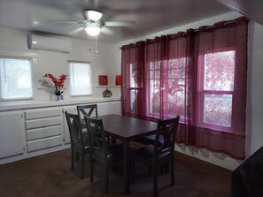 Dining - Remodeled 2 Bedroom Private Home 1 Full bath/kitchen/living room w/ BIG SMART TV (Lancaster)