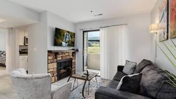 Televisor intel·ligent i llar de foc