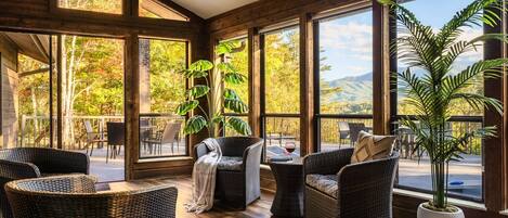 Smart TV, videojuegos y estéreo