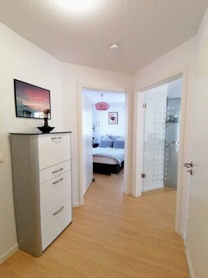 2 bedrooms, desk, WiFi - Vacation apartment M32 "Linde" - Sunny apartment with terrace and WLAN - M32 (Graal-Müritz)