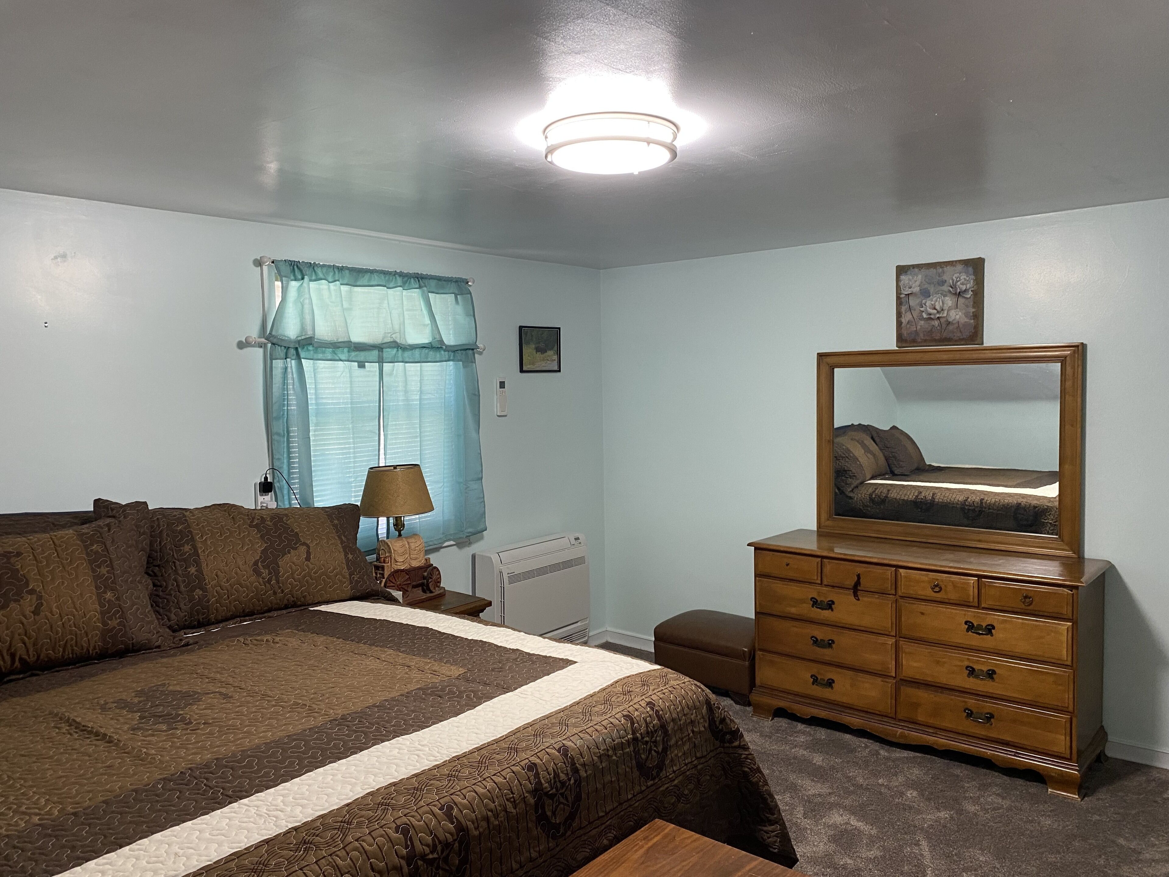 1950’s Family Ranch House - A Uintah Basin Recreational Gateway