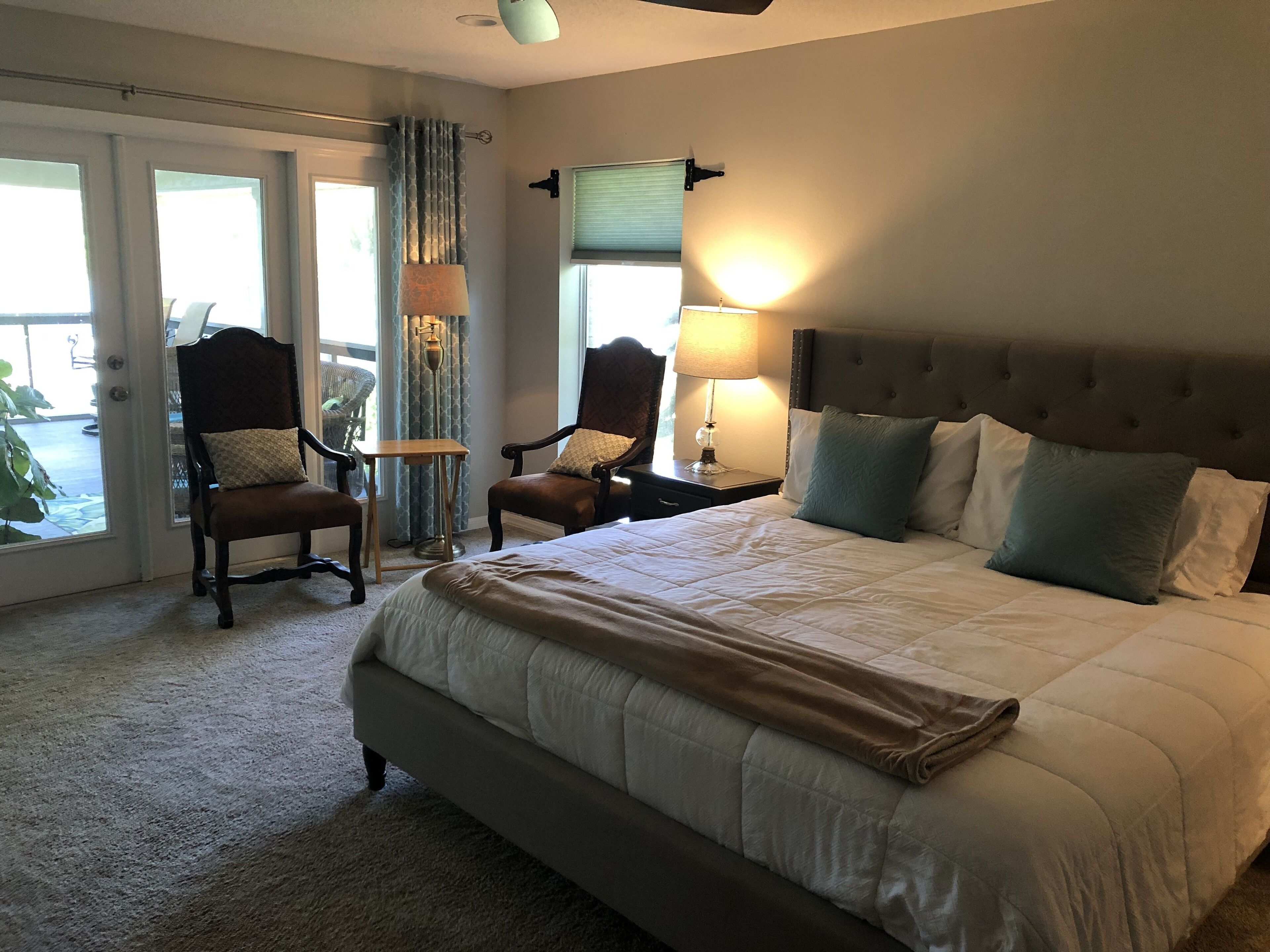 Estate Home on beautiful Melrose Bay