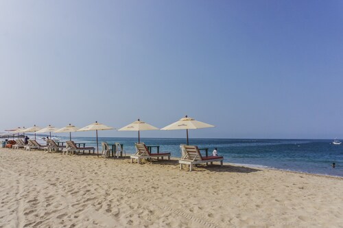 Nomad Beach House - Hostel