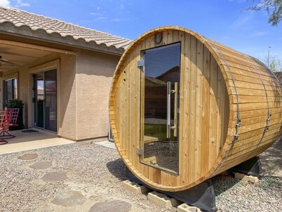 Western vibe 3 BR home with heated pool and sauna