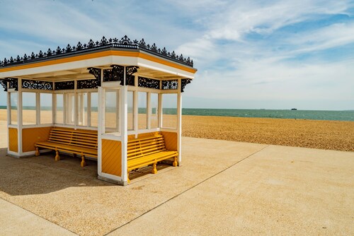 Fantastische Gartenwohnung in einem stilvollen Art-Déco-Gebäude in Southsea