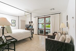 3 chambres, fer et planche à repasser, Wi-Fi gratuit, draps fournis
