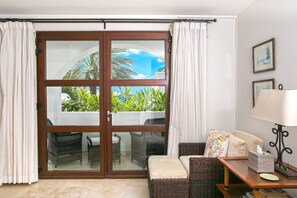 Interior - Blue Dove | Beach Front - Located in  Beautiful Cupecoy with Private Pool (Cupecoy)