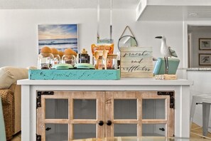 Interior - Beachfront Condo with Gulf Views (Panama City Beach)