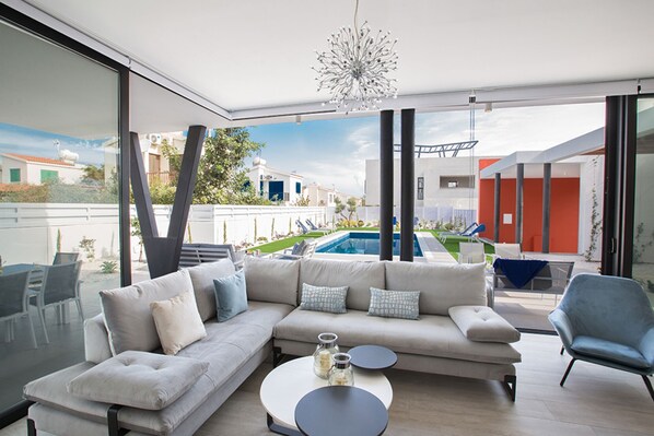 Interior - Your Dream Holiday Villa with Private Pool in Protaras most Exclusive Neighbourhood (Protaras)