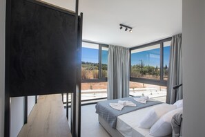 10 chambres, fer et planche à repasser, accès Internet, draps fournis
