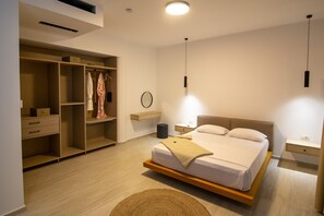 3 quartos, ferros/tábuas de passar roupa, Wi-Fi, roupa de cama