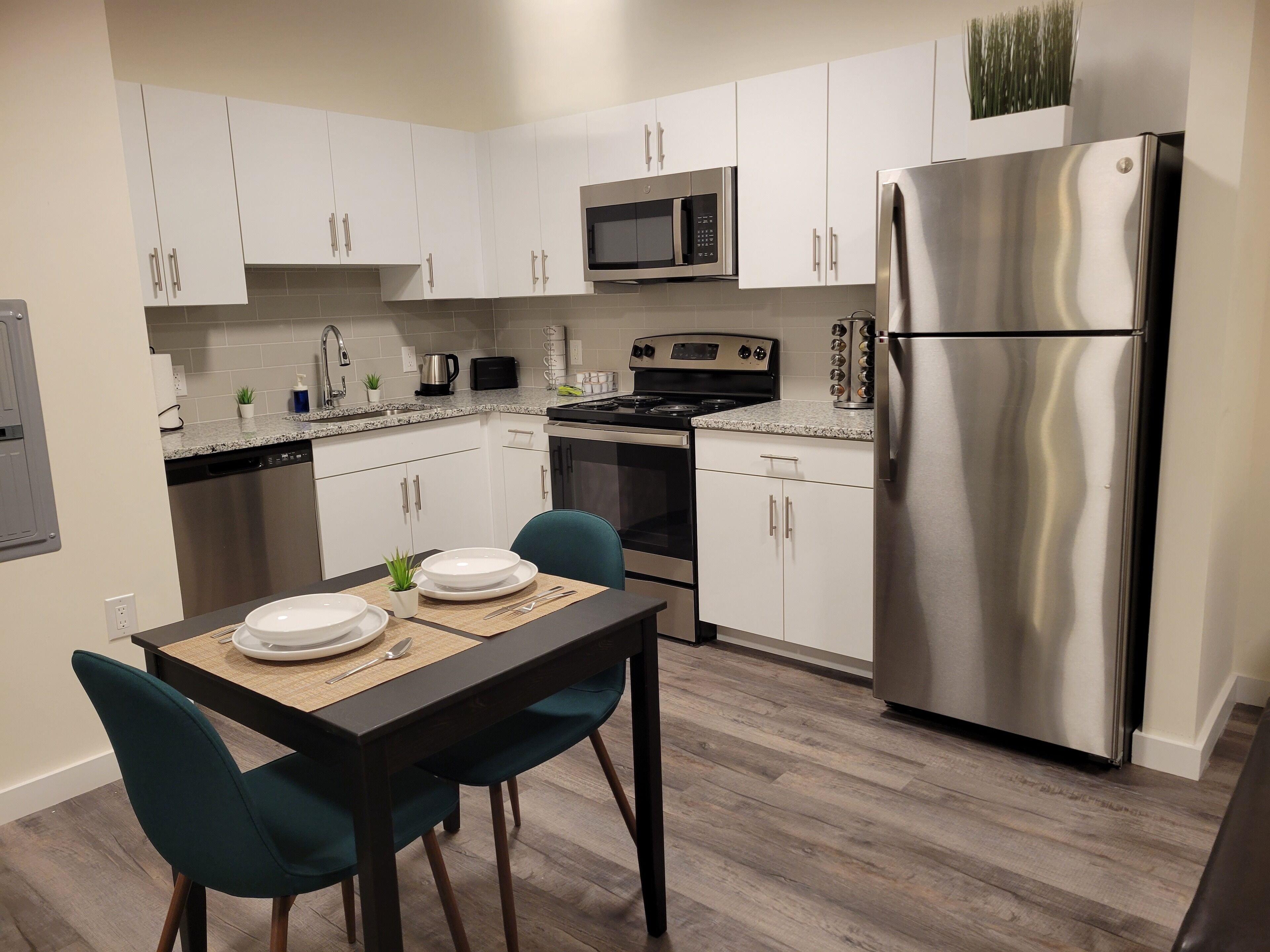 The Oasis on Main| 1 BR/1BA★Pet-Friendly