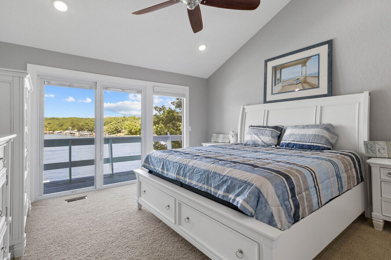 Bayview Paradise! - Waterfront Lake House with Private Dock!