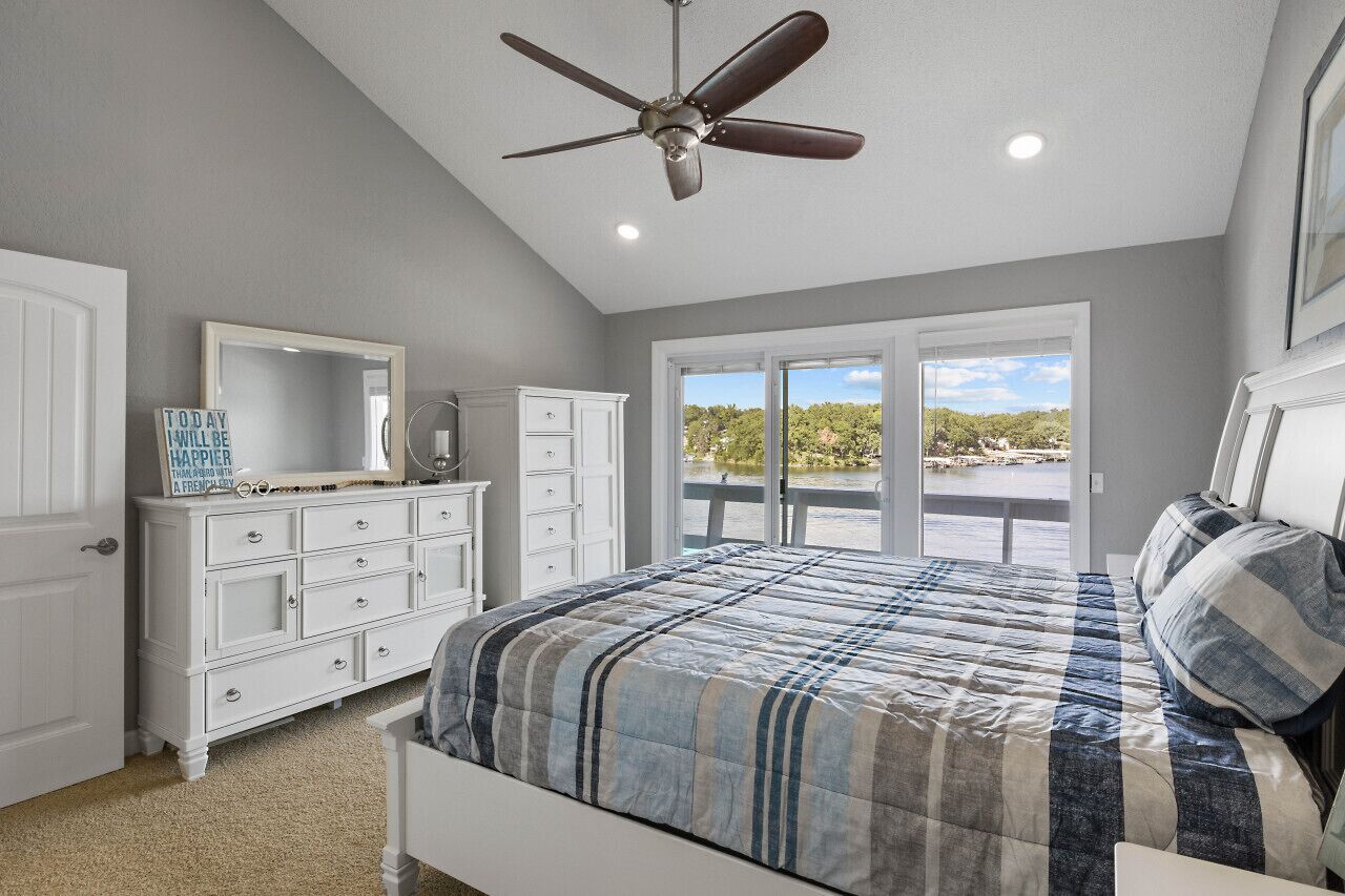 Bayview Paradise! - Waterfront Lake House with Private Dock!