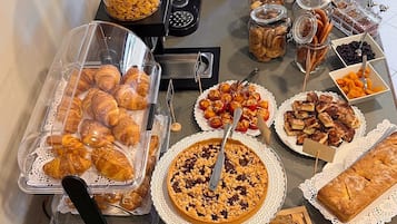 Petit déjeuner buffet compris tous les jours