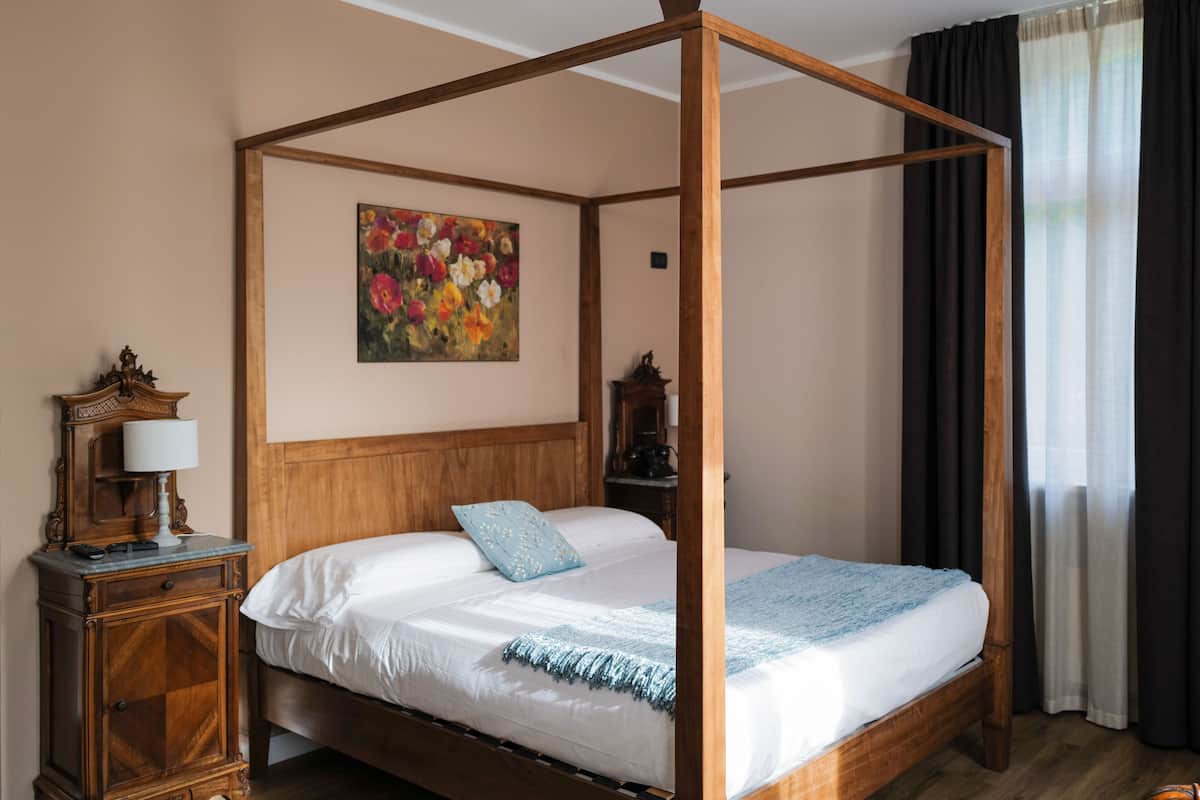 Camera Superior | 1 camera, biancheria da letto di alta qualità, copriletto in piuma