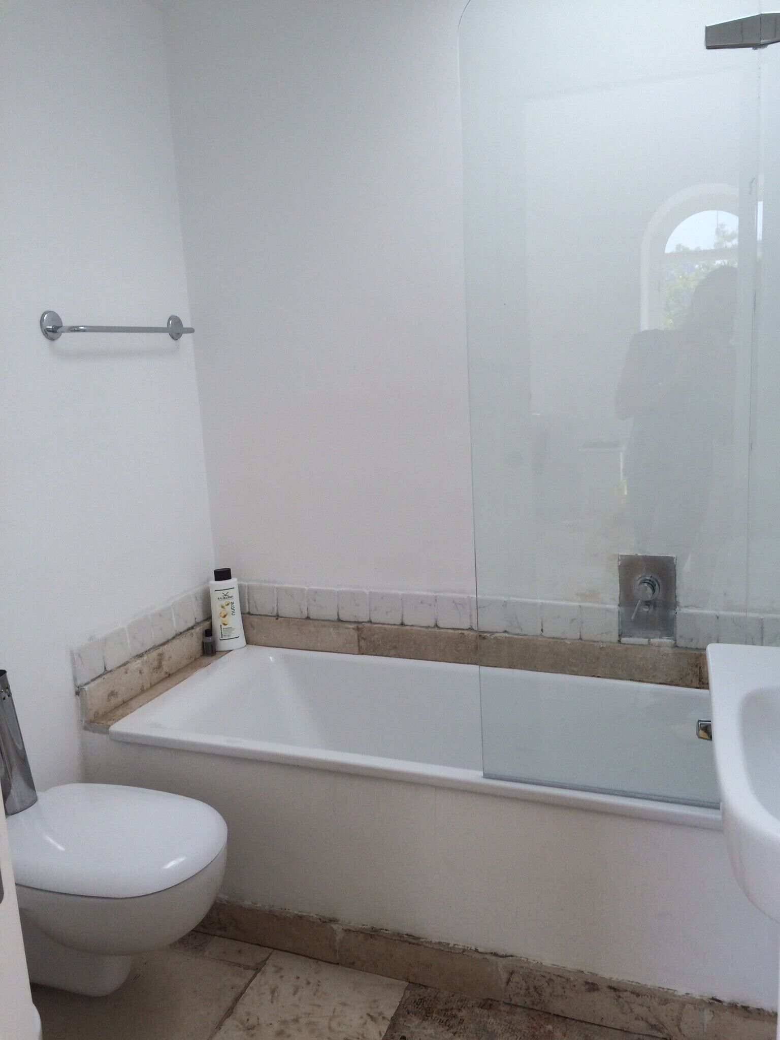 Casa di charme, silenziosa e con vista magnifica sul mare e su capri dall’alto