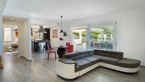 Villa | Bahagian dalam