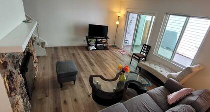 Prime location - Family sized house with dual balcony