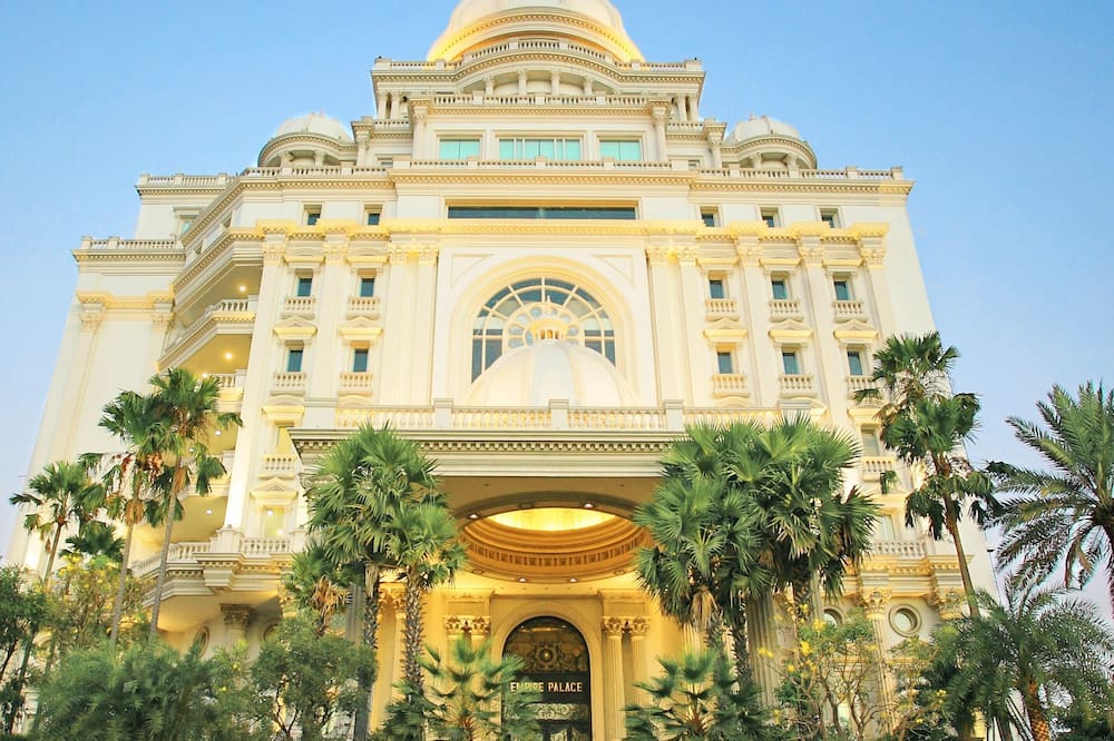 GRAND EMPIRE PALACE HOTEL