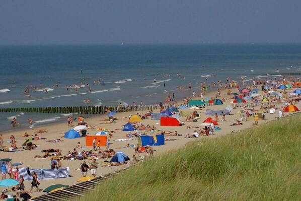 Tæt på stranden