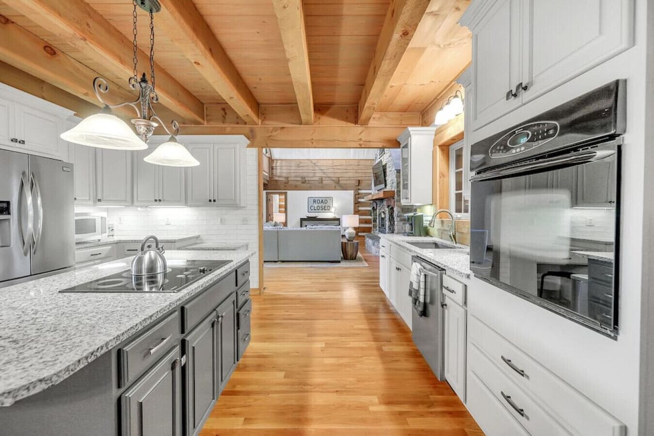 8265 Guthrie Rd · Welcome to 'Logging Off' our stunning Log Cabin 35 mins from Downtown Nashville