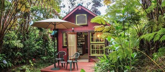 Romantic, Private Cottage Nestled Away in Volcano