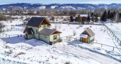 Mountain Family Cottage Near Ski Hill Road, Grand Targhee