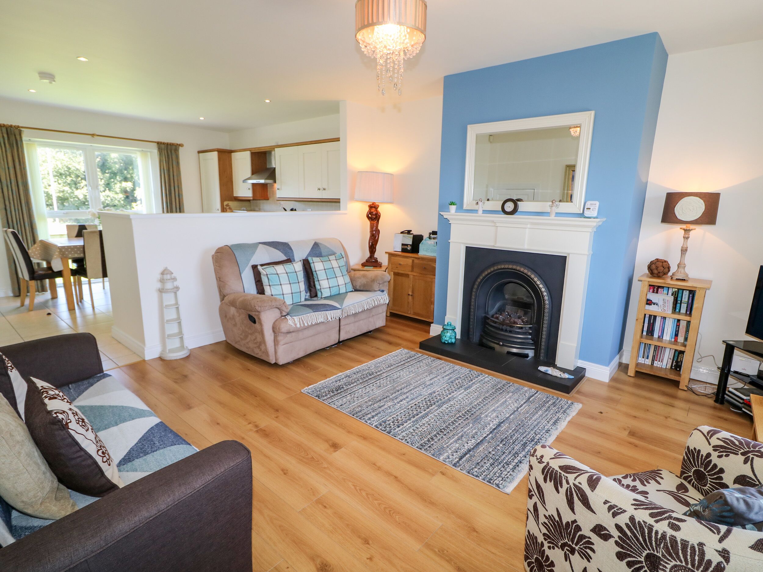 4 THE CLOISTERS, family friendly in Bushmills, County Antrim
