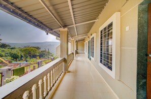 Chambre Supérieure | Balcon